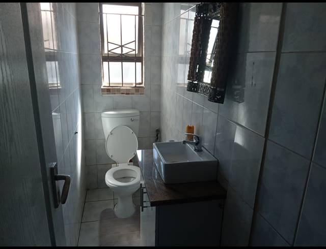 3 BEDROOM FREEHOLD FOR SALE IN VOSLOORUS